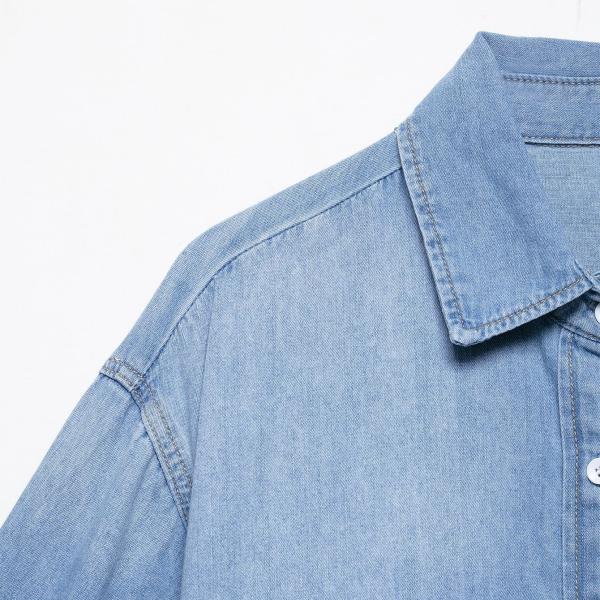 2025 mùa hè mới của phụ nữ thanh lịch đi lại ngắn tay áo sơ mi denim lỏng lẻo đơn giản ve áo giản dị rửa sạch với yếu tố thời trang cổ điển