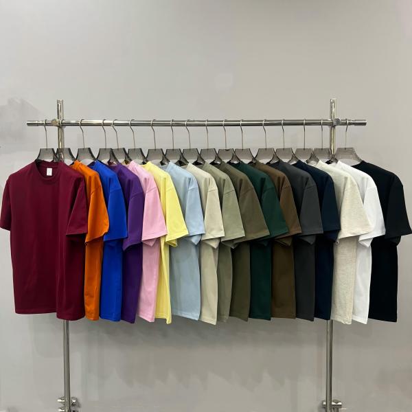Áo thun nam oversize cơ bản 17 màu phong cách đường phố nhuộm sợi 100% cotton vải làm mát tùy chỉnh nhẹ thoáng khí ngoài trời chống nắng