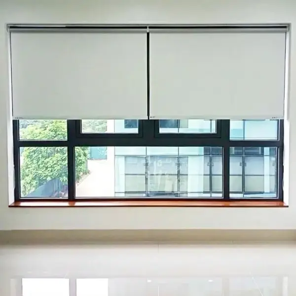 Rèm cuốn cản sáng 100% hãng FIVESTAR mã FC12